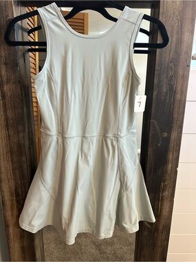 Women’s Athletic Tennis Dress XS Light Sage Green Built In Shorts Activewear